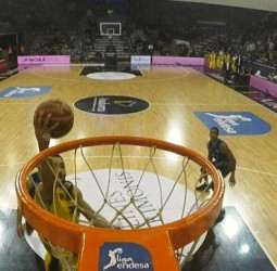 Derrota dolorosa del Morabanc Andorra contra Iberostar Tenerife (77-79)