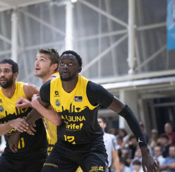 La Laguna Tenerife rompe la imbatibilidad de pretemporada del MoraBanc (76-84)