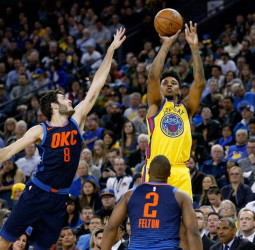 Warriors gana y Pachulia le deja un recado a Westbrook, Jazz gana y Blazers sufre