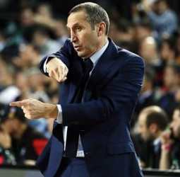 Olympiacos firma a Blatt como su entrenador para los dos próximos años