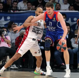 [1-3] El Anadolu Efes defenderá su título (75-70)