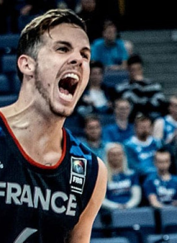 Heurtel salva a Francia (75-78)