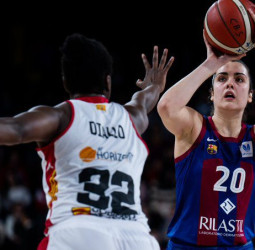 Casademont Zaragoza tiene que sacar su mejor versión para derrotar a un gran Barça CBS (63-66)