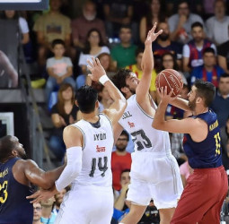 Juan Carlos Navarro sufre un esguince de tobillo