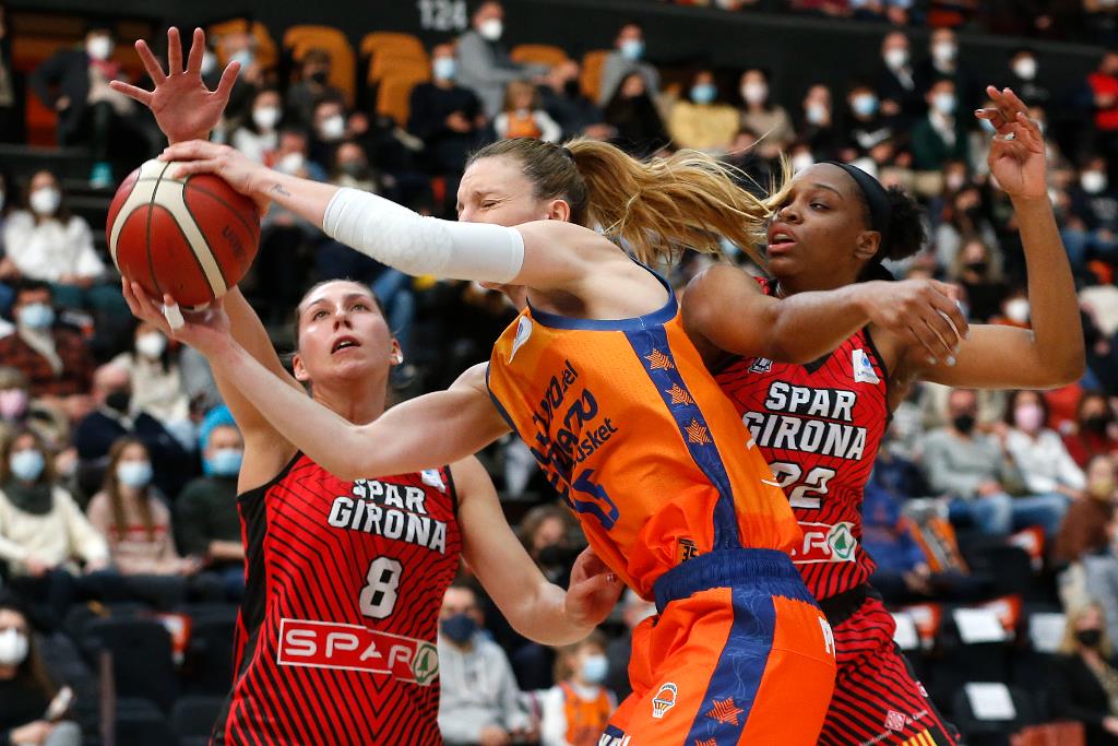 La lucha por el liderato se pone en juego en Salamanca