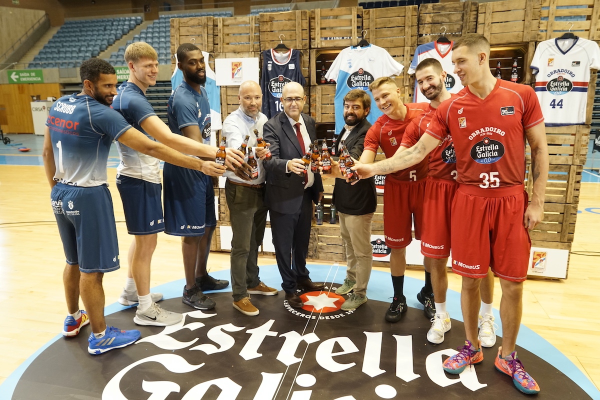 El Monbus Obradoiro y Estrella Galicia renuevan su acuerdo de patrocinio hasta la temporada 2024/25