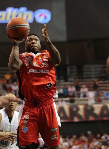 Nate Robinson intenta hacerse un hueco en los Timberwolves