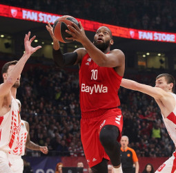 Greg Monroe apunta al Khimki Moscú