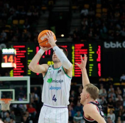 Un Surne Bilbao Basket finalista en Europa visita al Unicaja