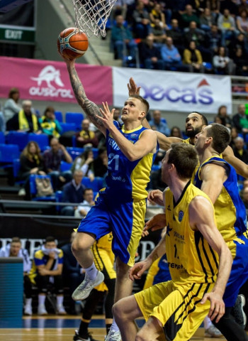 Ventspils despierta a tiempo y asalta La Hamburguesa (65-71)