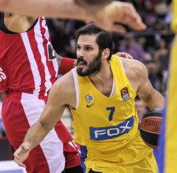 Maccabi gana al Olympiacos y encadena su cuarta victoria consecutiva (65-90)