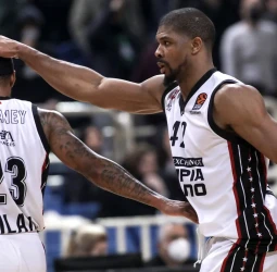El Milán supera al Panathinaikos (75-76)