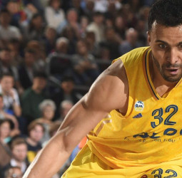 Johannes Thiemann, en la órbita del Maccabi