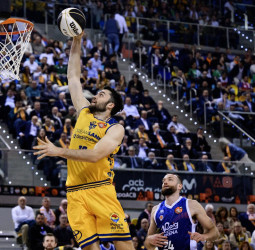 Un formidable Gran Canaria pasa por encima del Valencia (79-65)