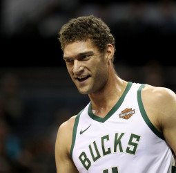 Sorpresa en Los Ángeles: Brook Lopez elige a los Clippers y deja plantados a los Lakers