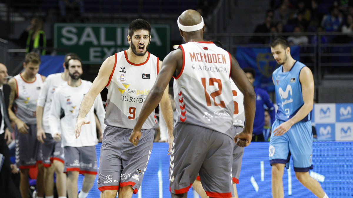 No sonó héroes del domingo (76-78)
