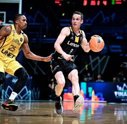 El Lenovo Tenerife, primer finalista de la Basketball Champions League (71-78)