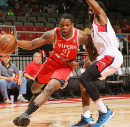 Los Houston Rockets llegan a un acuerdo con Michael Frazier