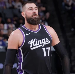 Jonas Valanciunas, en el radar de Fenerbahçe y Panathinaikos pese a su contrato NBA