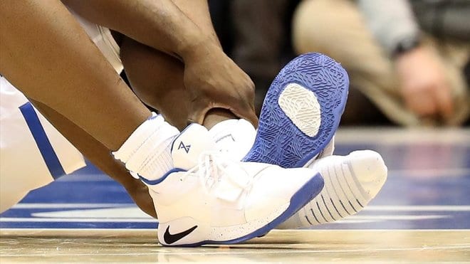 Las acciones de Nike se desploman tras el reventón de la zapatilla de Zion Williamson