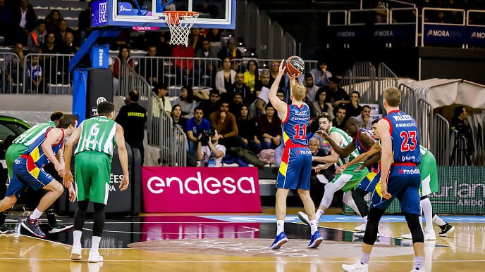 MoraBanc Andorra supera al Betis Energía Plus (96-68)