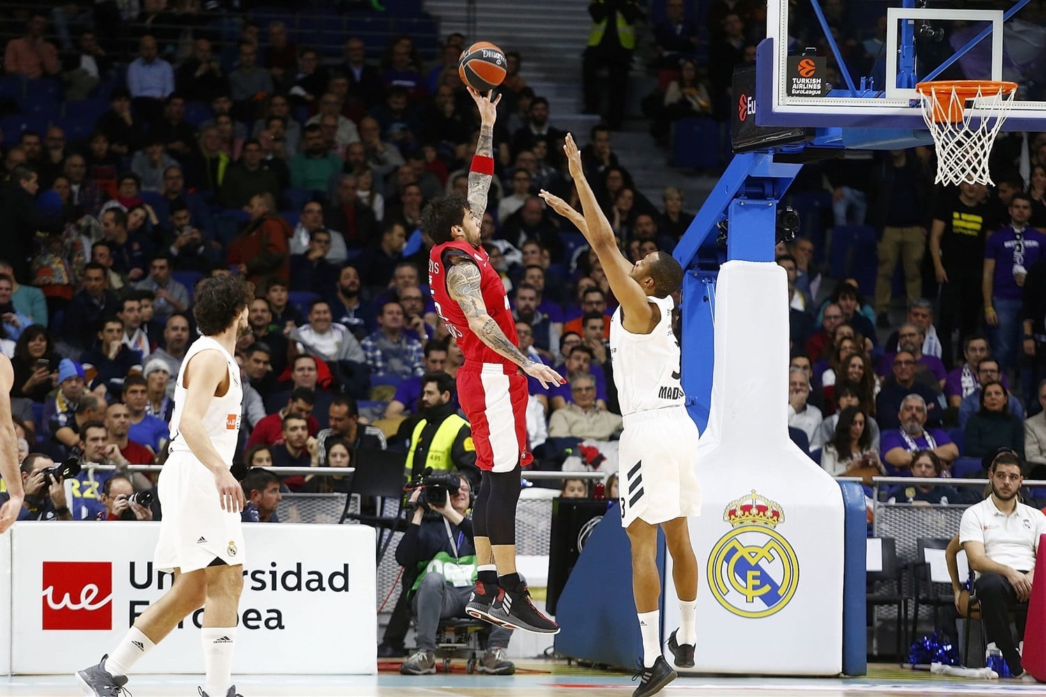El ataque del Real Madrid, imparable para el Olympiacos (94-78)