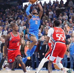Thunder sigue ganando, ya son trece victorias seguidas, 116-98