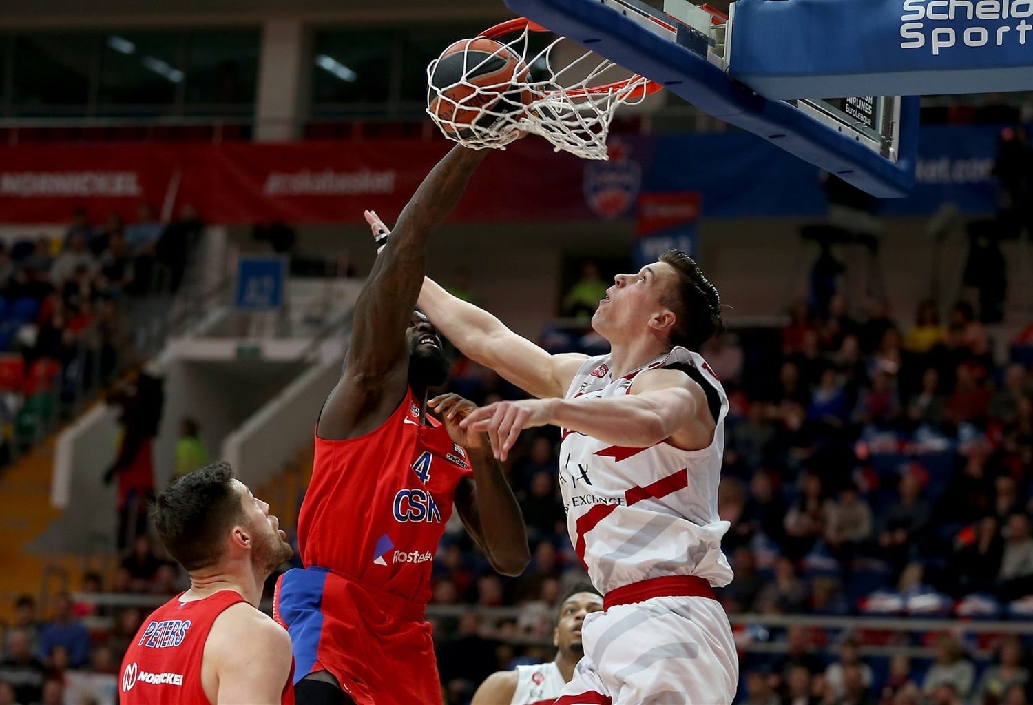 El CSKA Moscú supera a un peleón Armani Milán (101-95)