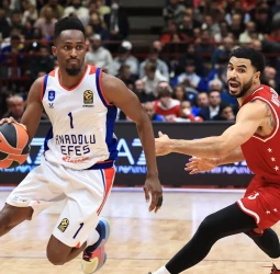 Previa EuroLeague (j.31): Anadolu Efes vs Armani Milán