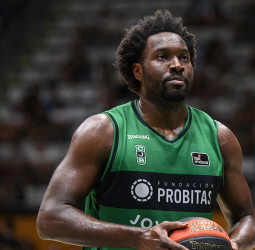 Comunicado oficial: Chinanu Onuaku