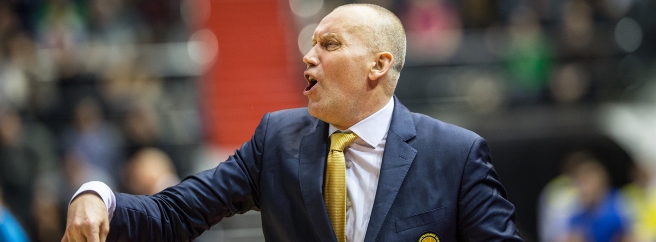 Rimas Kurtinaitis abandonará el Khimki Moscú