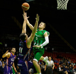 J26: El Real Betis, con paso firme al ascenso