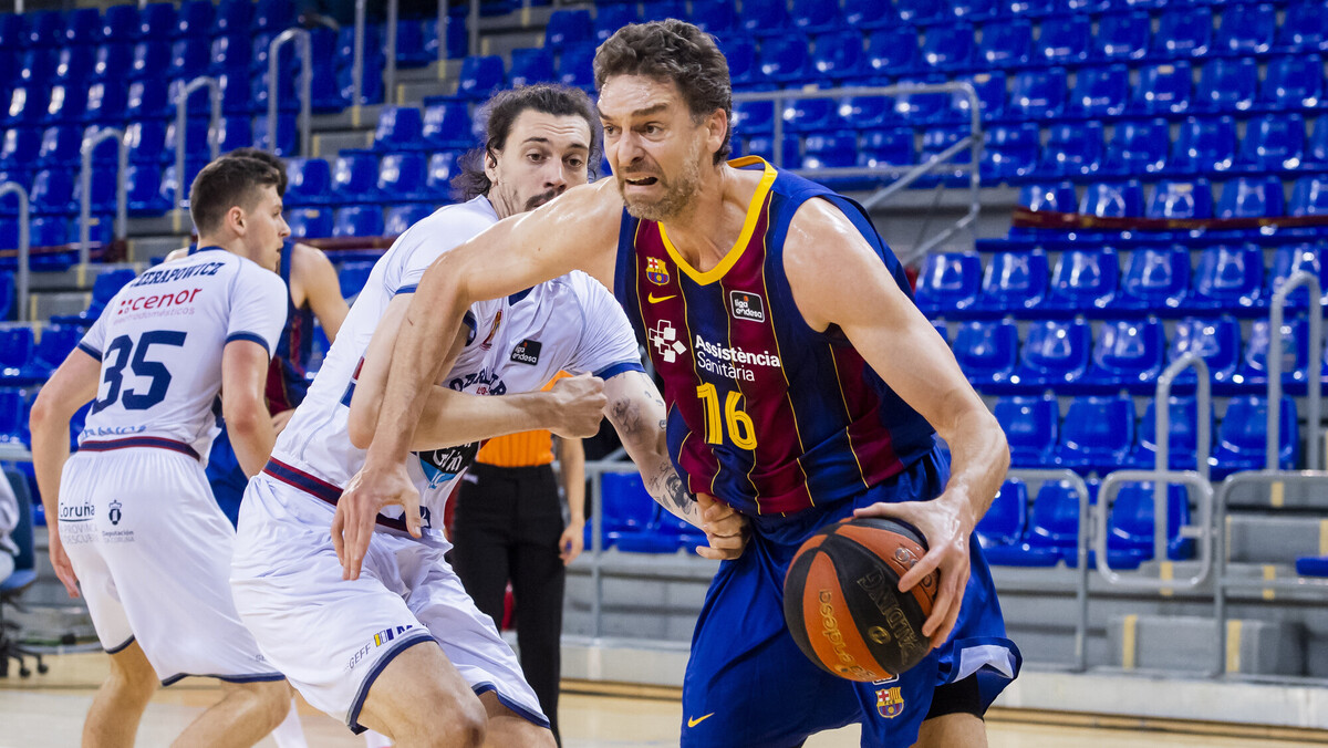 Un resacoso Barça derrota a Monbus Obradoiro (76-70)