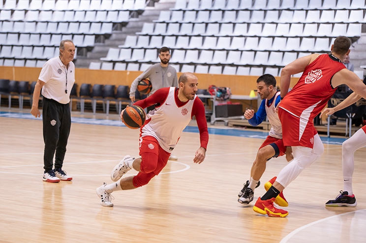 Vitoria espera en el Baloncesto Girona