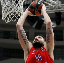 Unicaja Málaga no tuvo opción ante el CSKA Moscú (101-76)