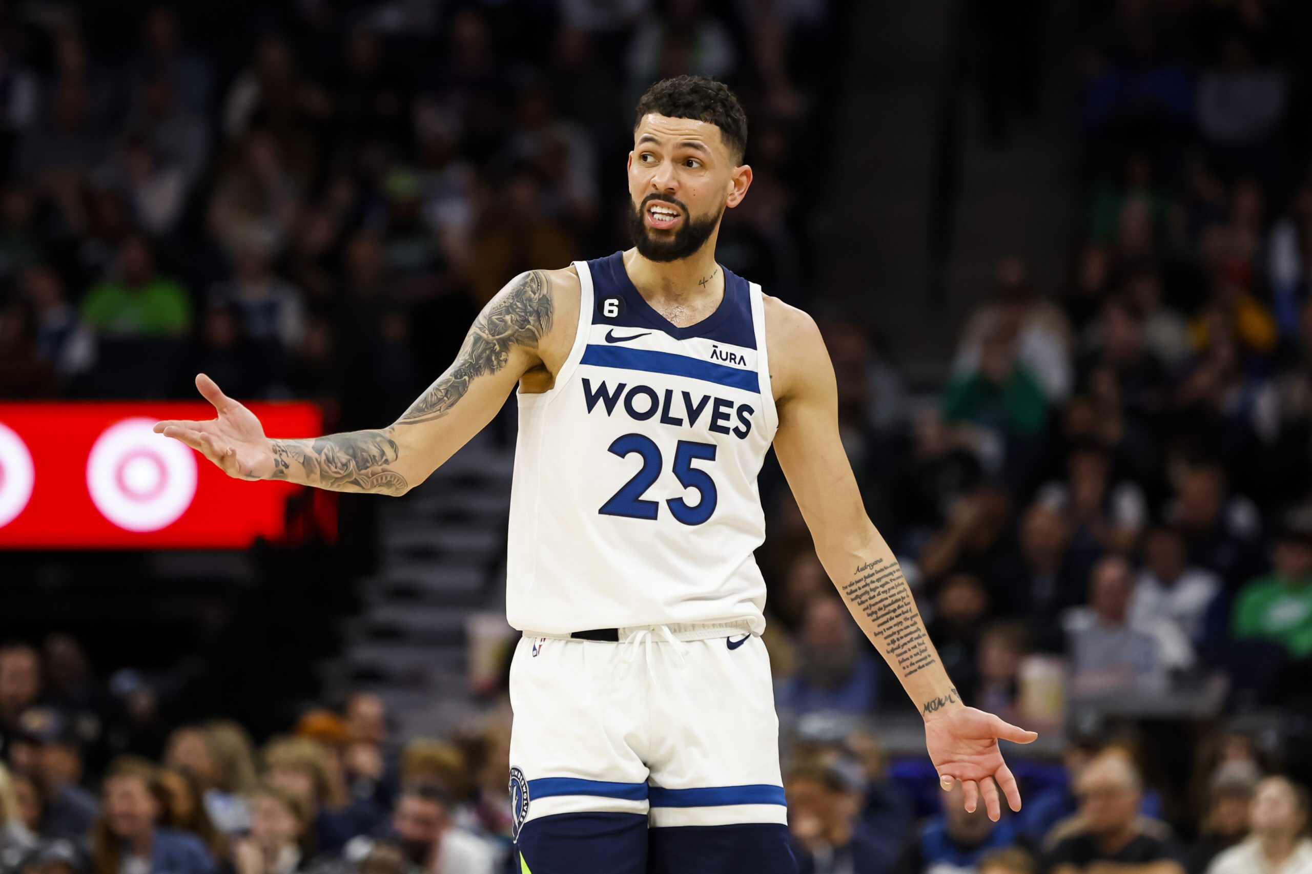 Terence Davis y Austin Rivers, en las agendas de varios equipos de EuroLeague