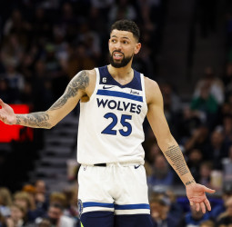 Terence Davis y Austin Rivers, en las agendas de varios equipos de EuroLeague