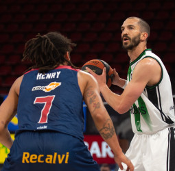 Gran victoria a domicilio del Joventut contra el TD Systems Baskonia (71-79)