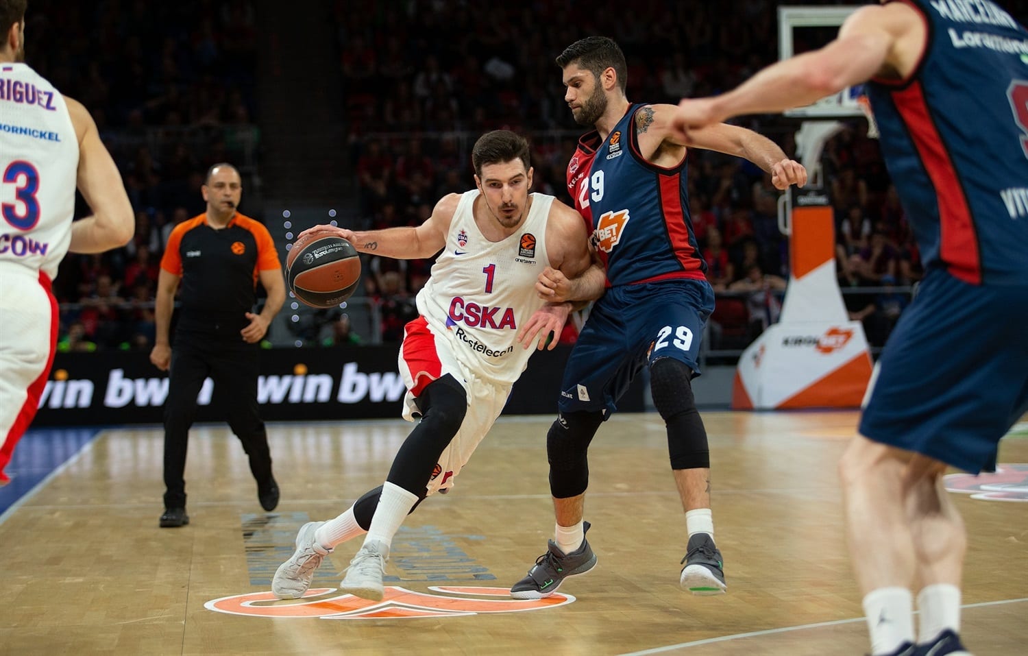 El Valencia Basket intentará igualar la oferta del Real Madrid por Nando de Colo