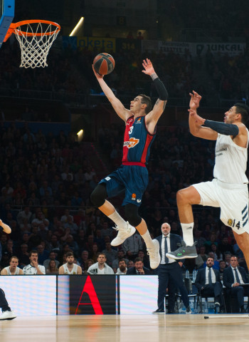 Duelo de altura en el Buesa