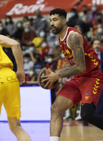 El UCAM Murcia vence al Lenovo Tenerife y sella la Copa (88-86)
