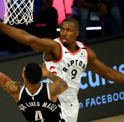 Los Toronto Raptors se apuntan el [2-0] en la serie (99-104)