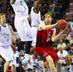 Unicaja-CAI Zaragoza, un duelo de tendencias