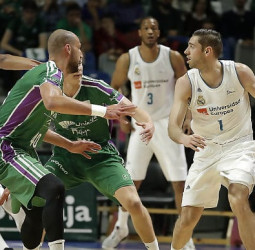 Causeur lidera la remontada del Madrid en Málaga (88-89)