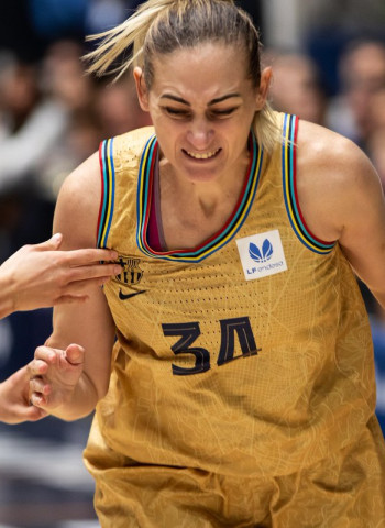 Triunfo de coraje del Barça CBS ante Araski (60-52)