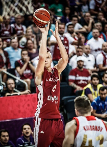 Letonia gana a Rusia gracias a su mejor segunda mitad (69-84)