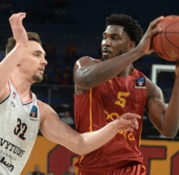 Alex Poythress, otra opción interior para el Olympiacos