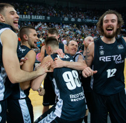 Bilbao Basket se lleva el derbi vasco (79-75)