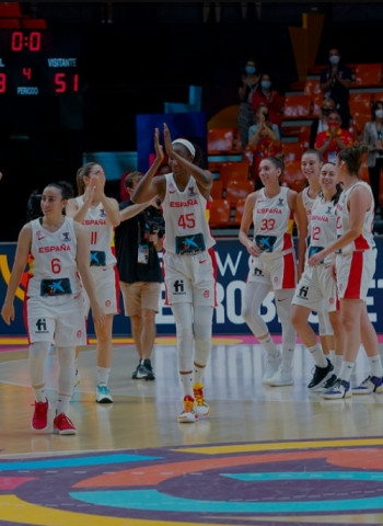 Una gran España supera a Montenegro y accede a cuartos del EuroBasket