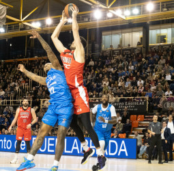 Colom saca a flote al Girona y hunde al Fuenlabrada (75-83)
